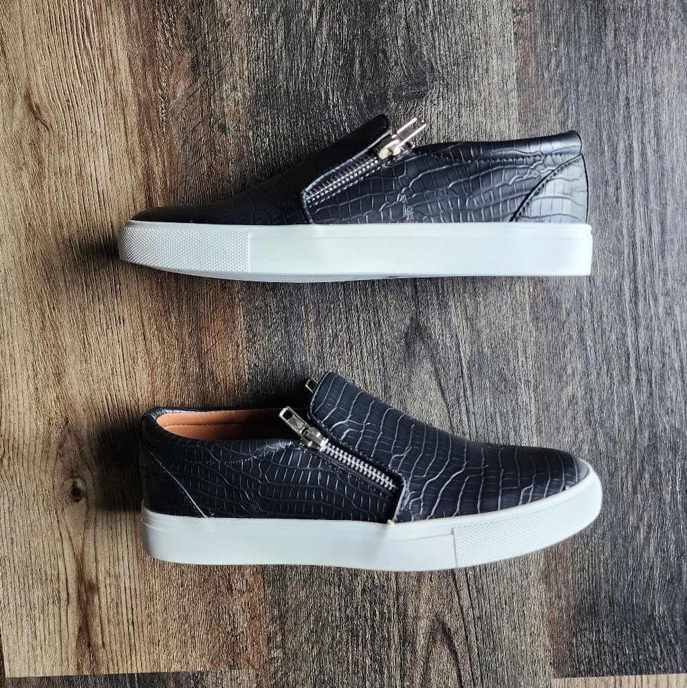 Report Black Loafers